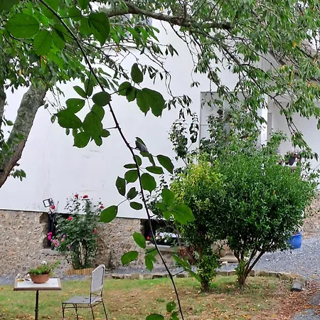 Πανσιόν Lajufe 3*
